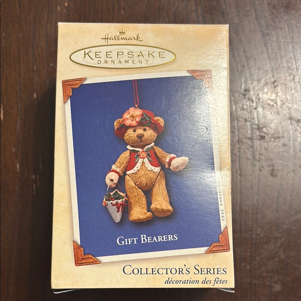 Hallmark Keepsake Ornament - Festive Bear with Floral Hat